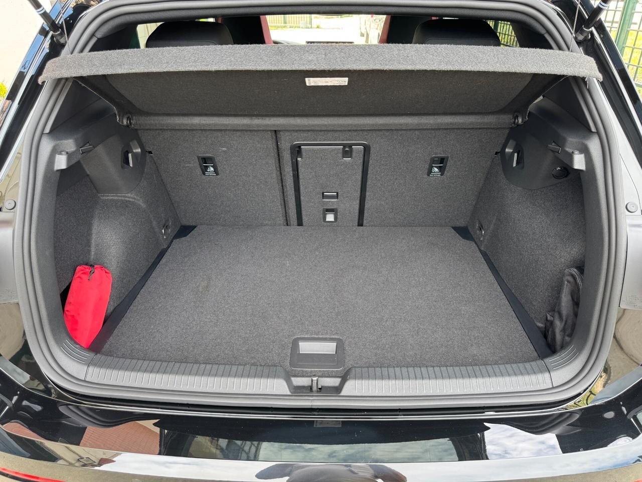 VOLKSWAGEN GOLF GTI 8.5 2.0 TSI 265CV DSG 