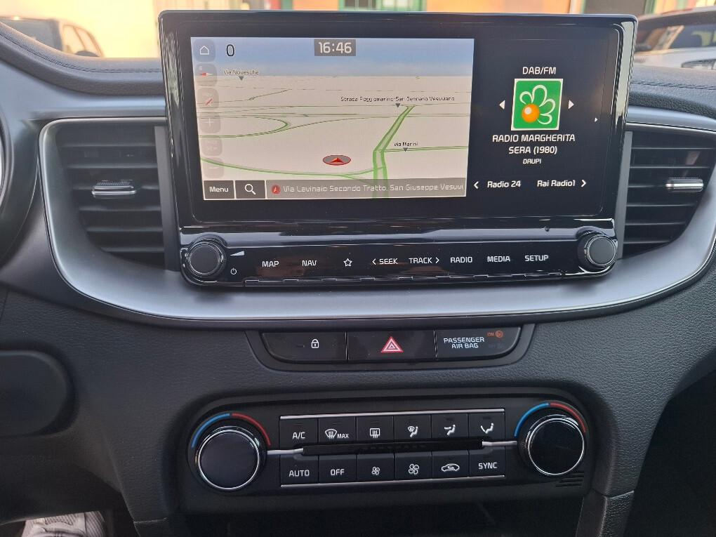 Kia Ceed 1.6 CRDi 136 CV MHEV DCT SW Business