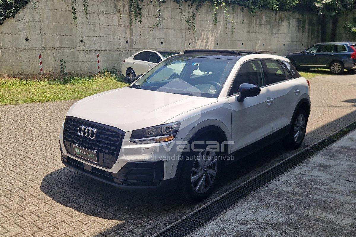 AUDI Q2 30 TDI S tronic Identity Black