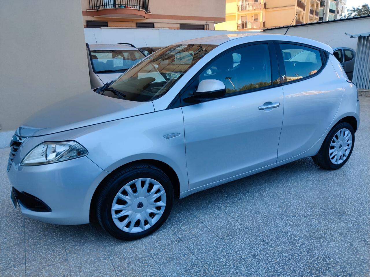 Lancia Ypsilon 1.2 Benzina