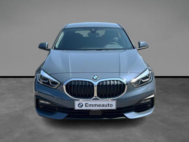 BMW 118 i 5p. Business Advantage