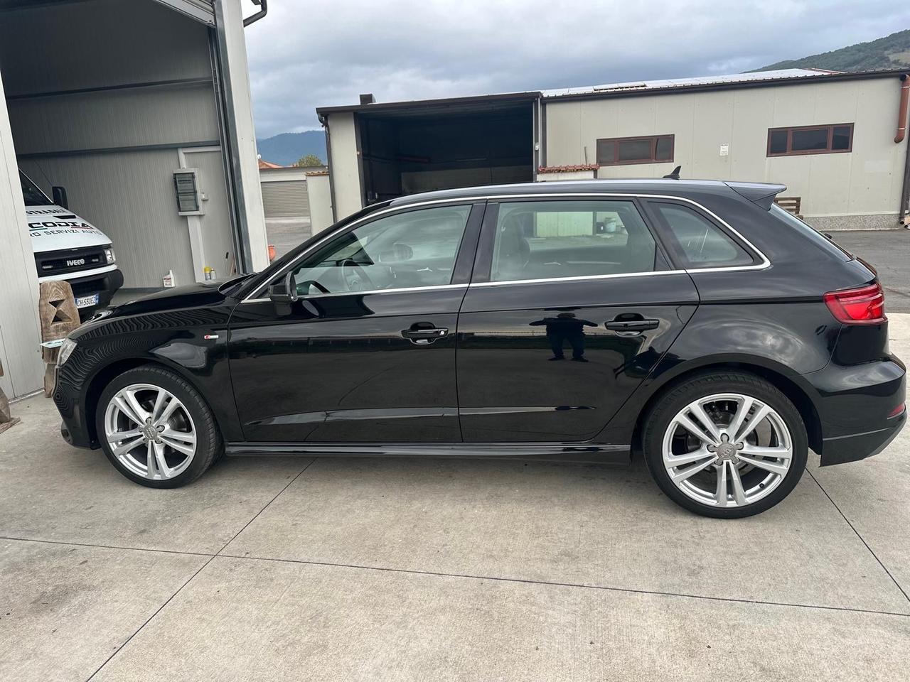 Audi A3 SPB 30 TDI S tronic S.line