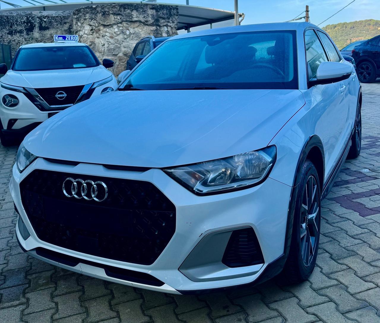 Audi A1 allstreet 30 TFSI S tronic Identity Contrast