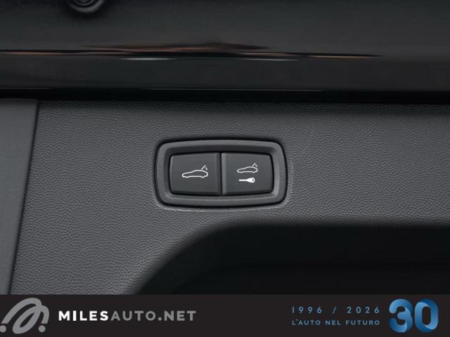PORSCHE Macan Ev 4 PANO ACC Gancio Keyless PASM Bose