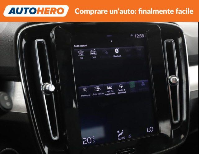 VOLVO XC40 D3 AWD Geartronic Momentum Pro