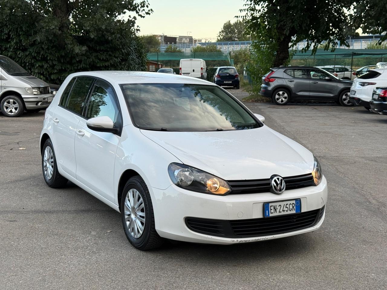Volkswagen Golf Business 1.6 TDI 5p. Highline