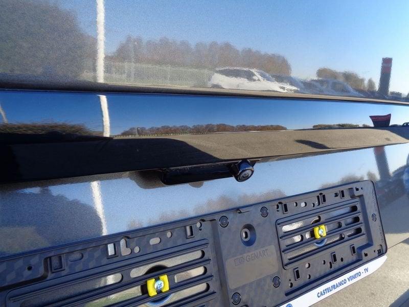 Ford Transit Custom Transit Custom 320 2.0 EcoBlue 170CV aut. PC-TN Nugget Tit.