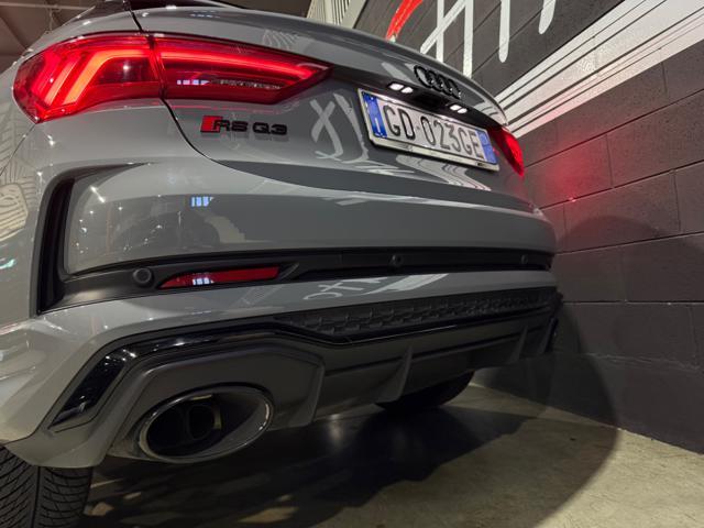 AUDI RS Q3 GRIGIO NARDO TETTO NIGHT PACK IVA