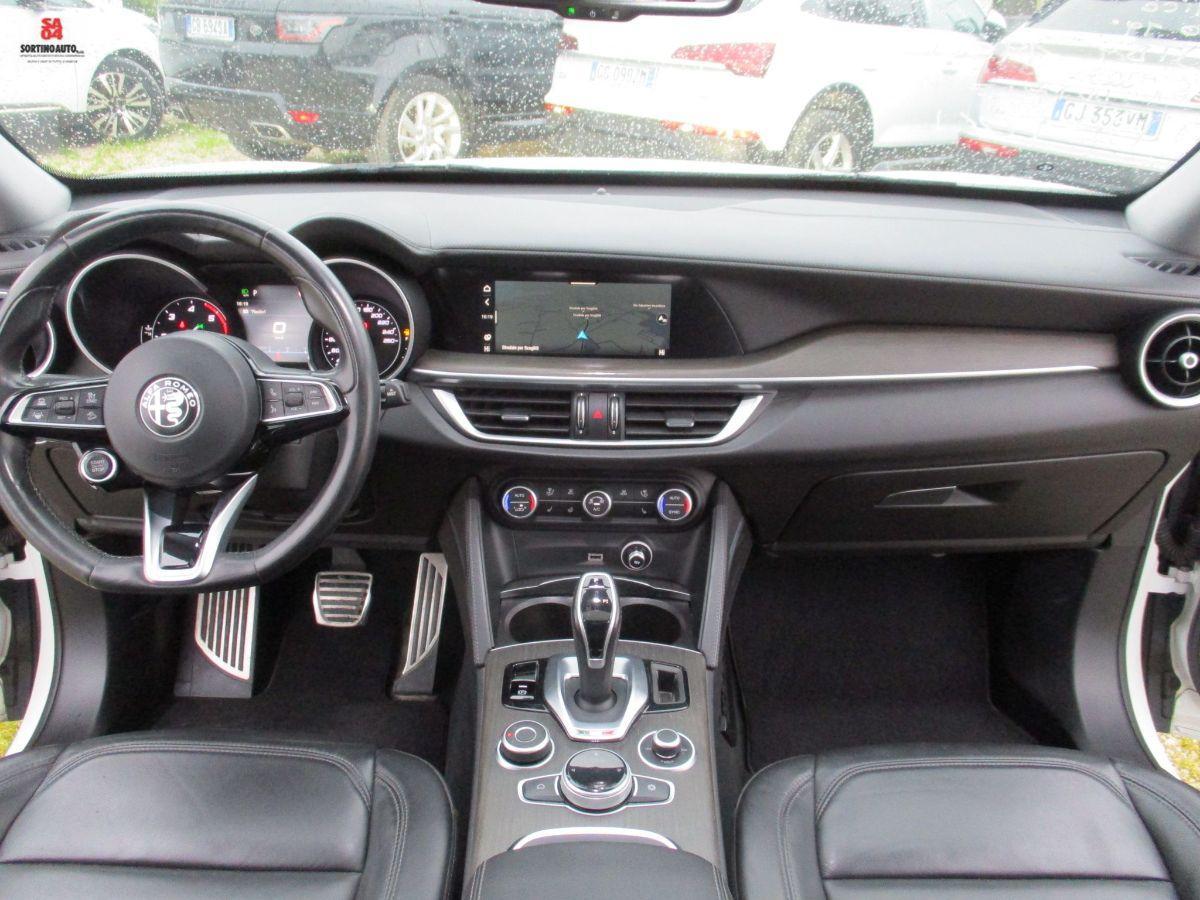 A.R.Stelvio 2.2 T.diesel 190CV AT8 Q4 TI-2021 FULL