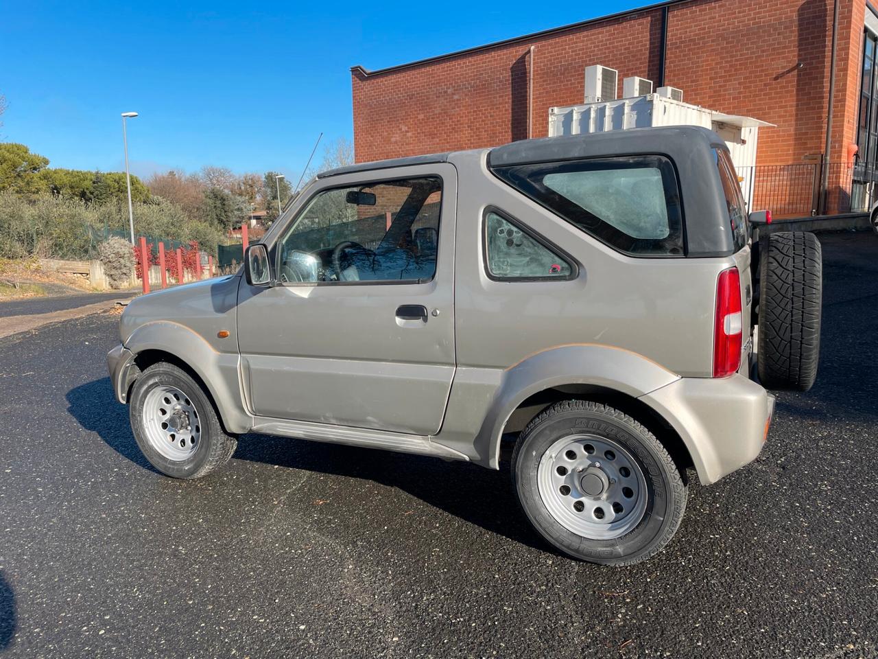 Suzuki Jimny 1.3i 16V cat 4WD JLX