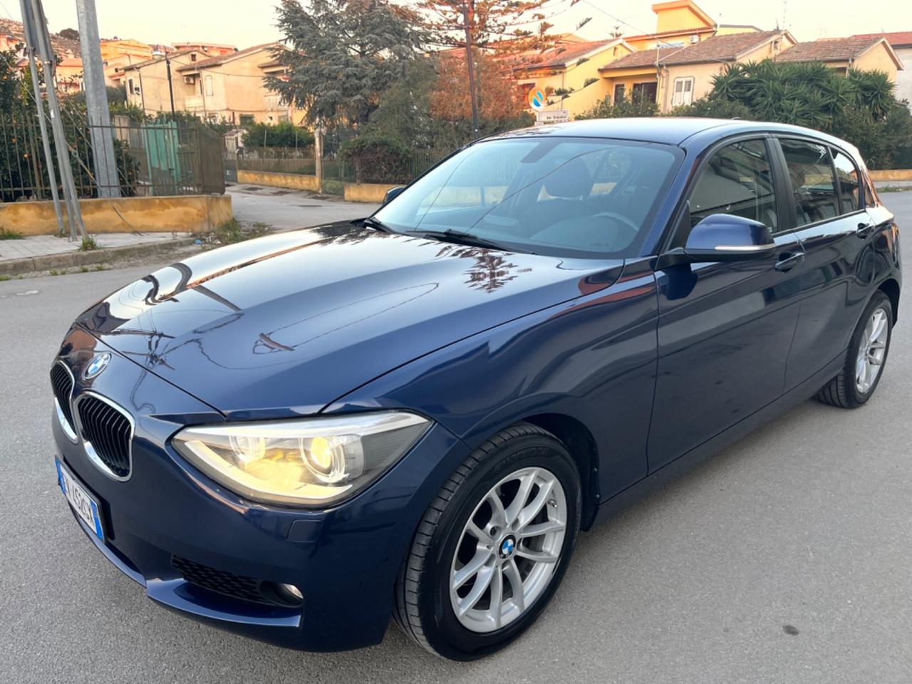 Bmw 120 120d xDrive 5p. Urban