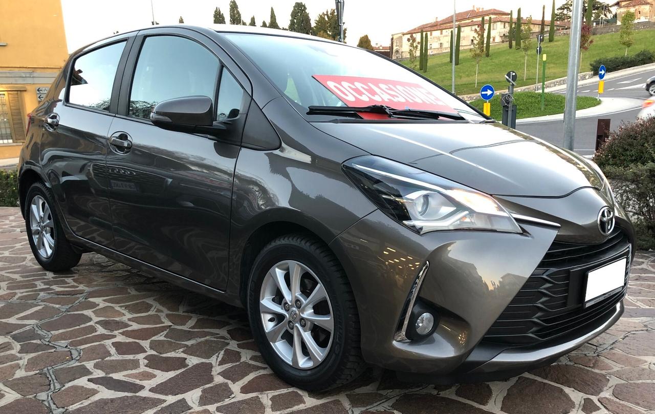 Toyota Yaris 1.0 72 CV 5 porte Lounge