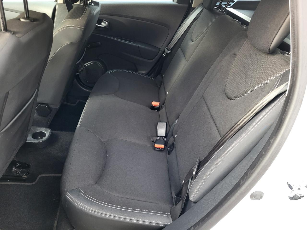 RENAULT CLIO SW SPORTER 1,5 dCi-NAVI-FOTO 2 REVISIONI