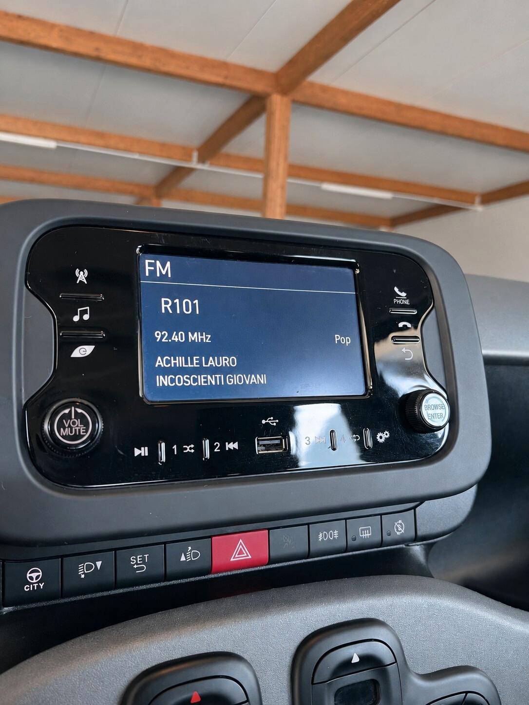 Fiat Panda 1.0 FireFly S&S Hybrid City Life