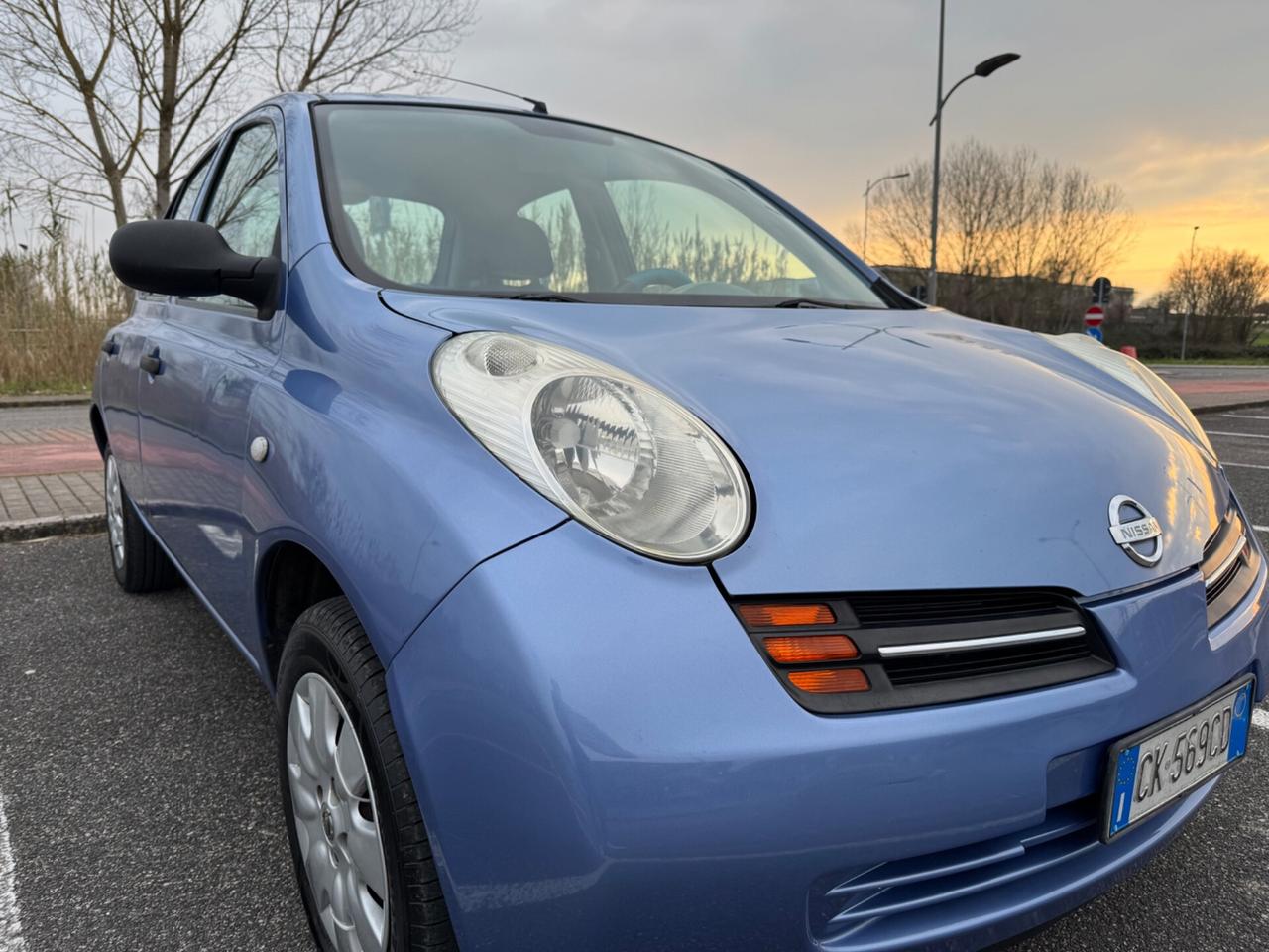 Nissan Micra 1.0 16V 5 porte Visia