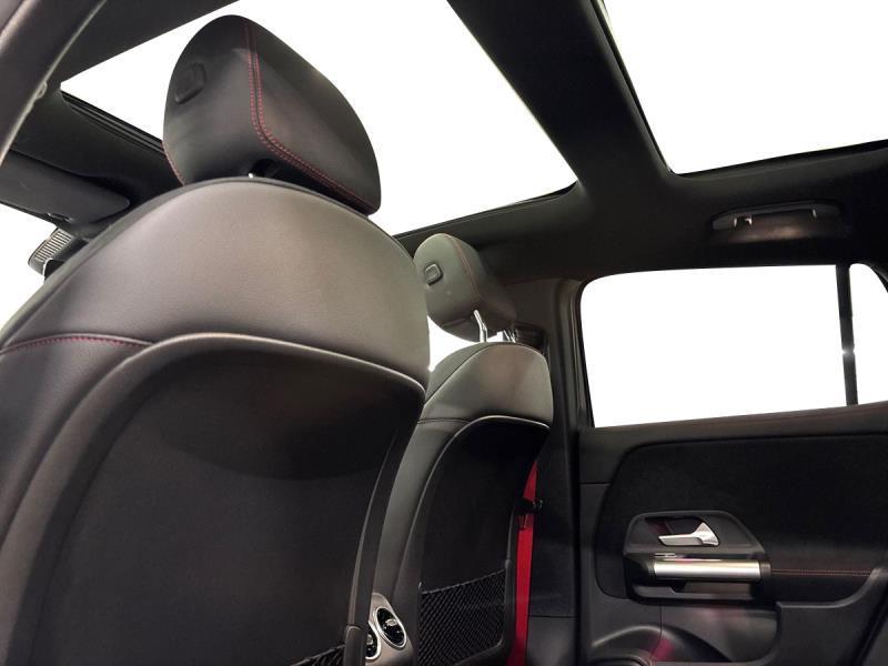 Mercedes GLA 35 AMG 4Matic Speedshift DCT AMG 8G