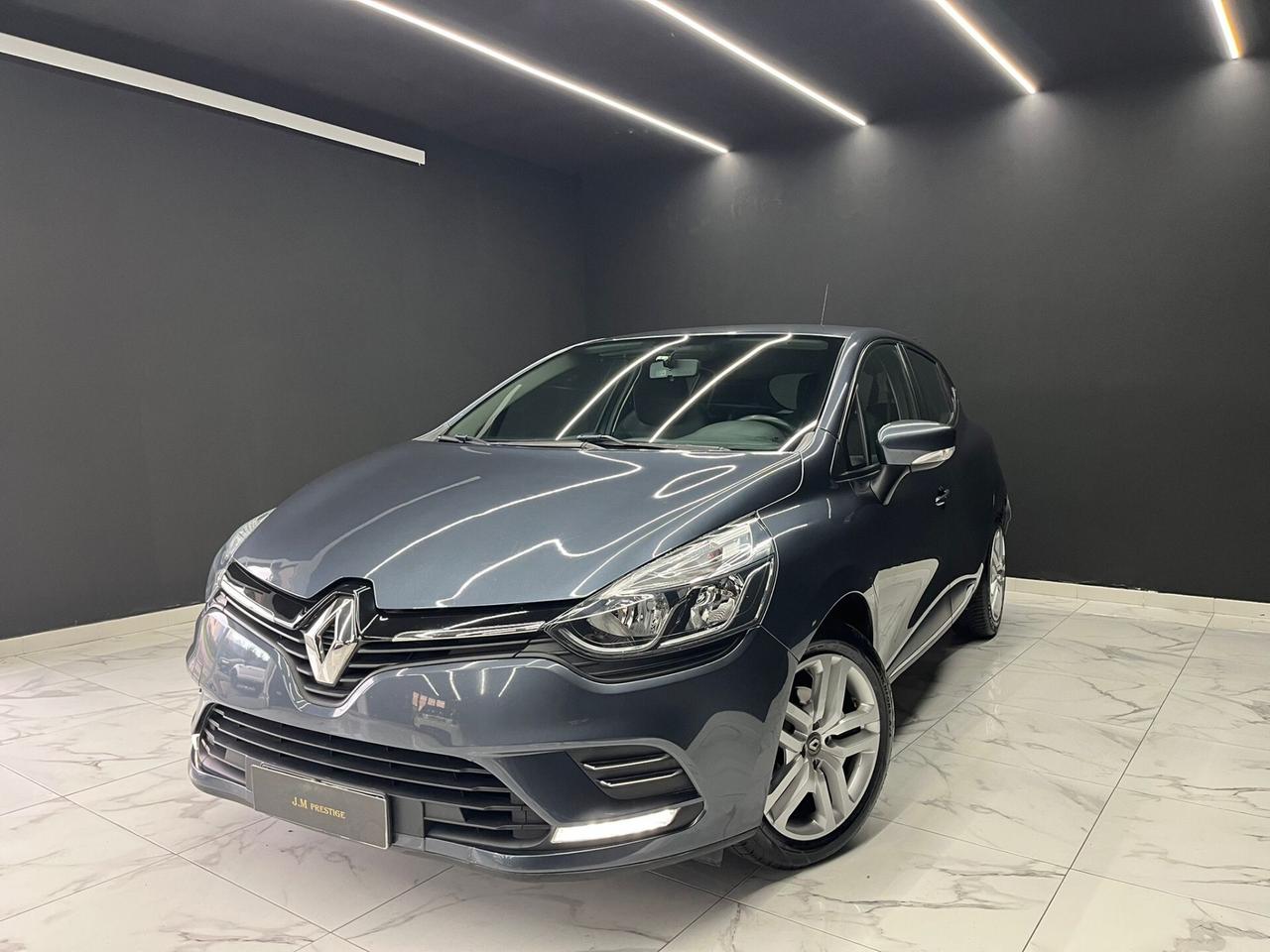 Renault Clio TCe 12V 75 CV 5 porte Generation OK NEOPATENTATI