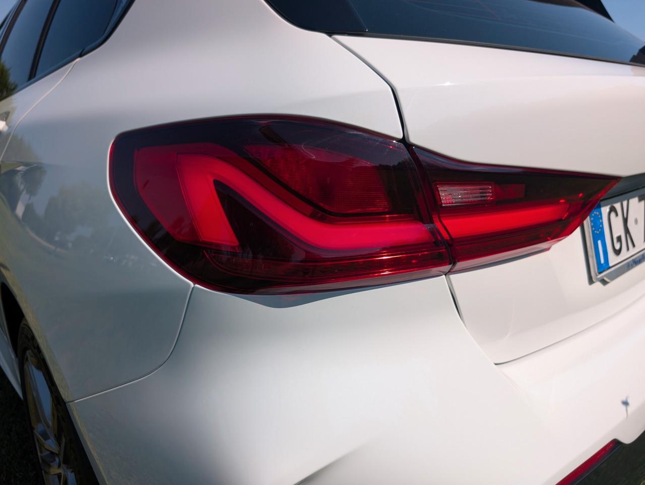 Bmw 116 116d 5p. Msport