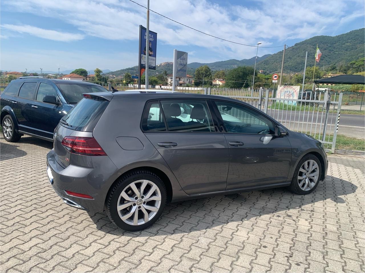 Volkswagen Golf 2.0 TDI DSG 5p. Highline BlueMotion Technology
