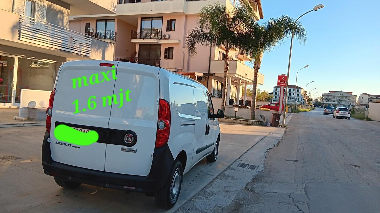 Fiat Doblo maxi USATO MONDIALCARS KM 88.000