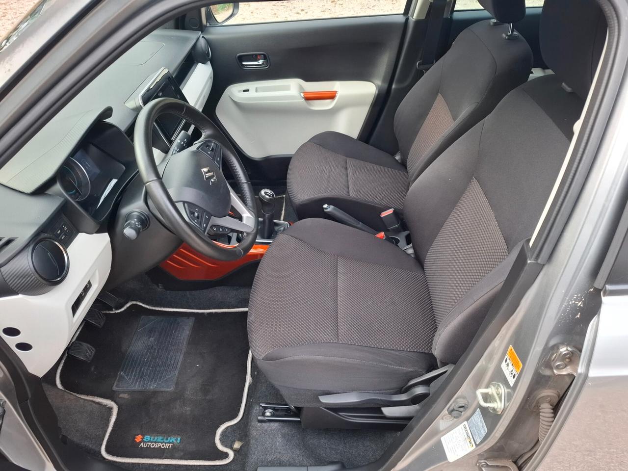 Suzuki Ignis 1.2 Hybrid Top