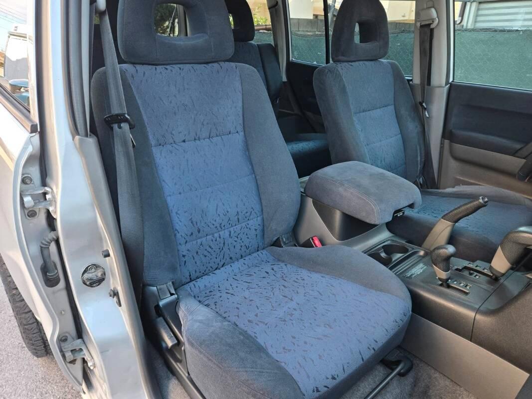 Mitsubishi Pajero Pajero 3.2 tdi 16v di-d GLS-2 wagon auto