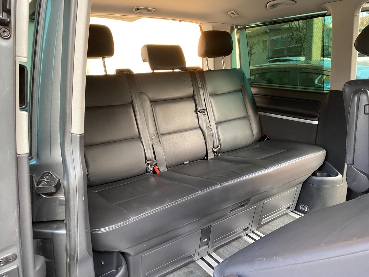 Volkswagen Multivan 2.0 TDI 140CV Highline 7 posti NEOPATENTATI!!!