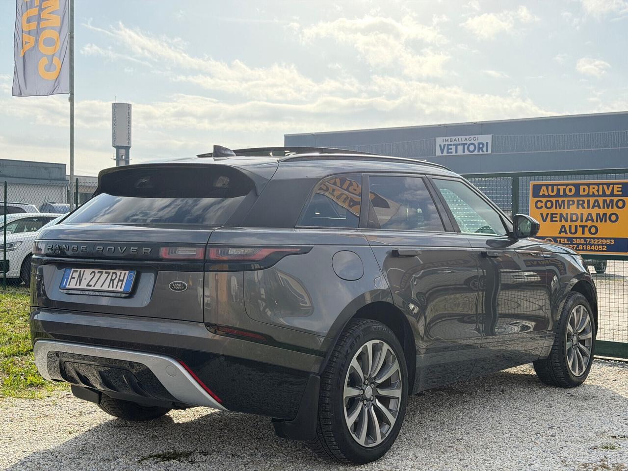 Range Rover Velar 2.0D I4 240 CV R-Dynamic HSE