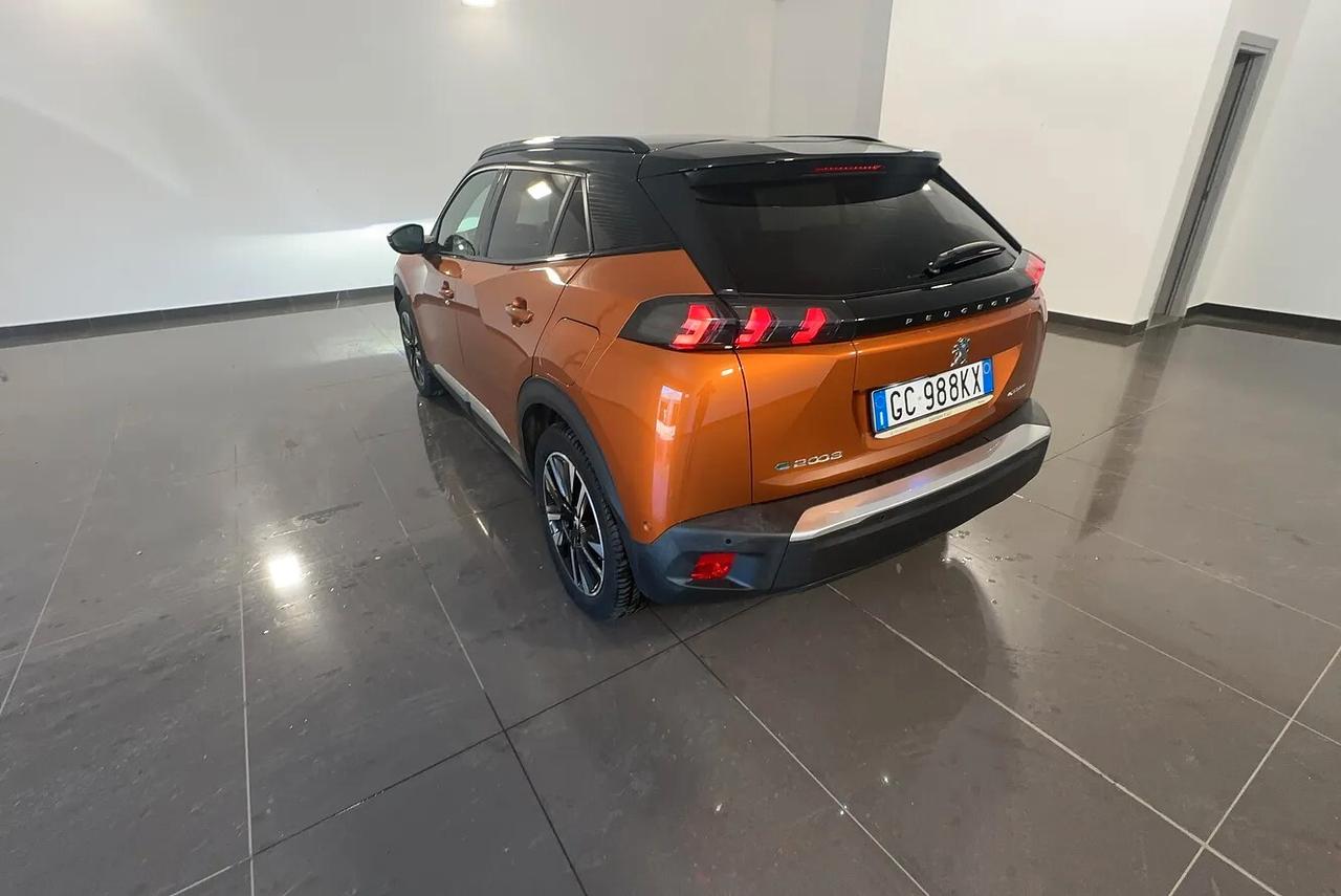 Peugeot 2008 motore elettrico 136 CV GT Line