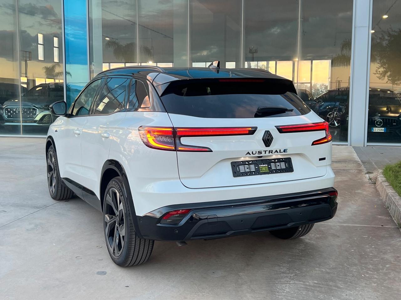 Renault Austral E-Tec 200cv full hybrid AUTOCARRO IN OFFERTA-N1