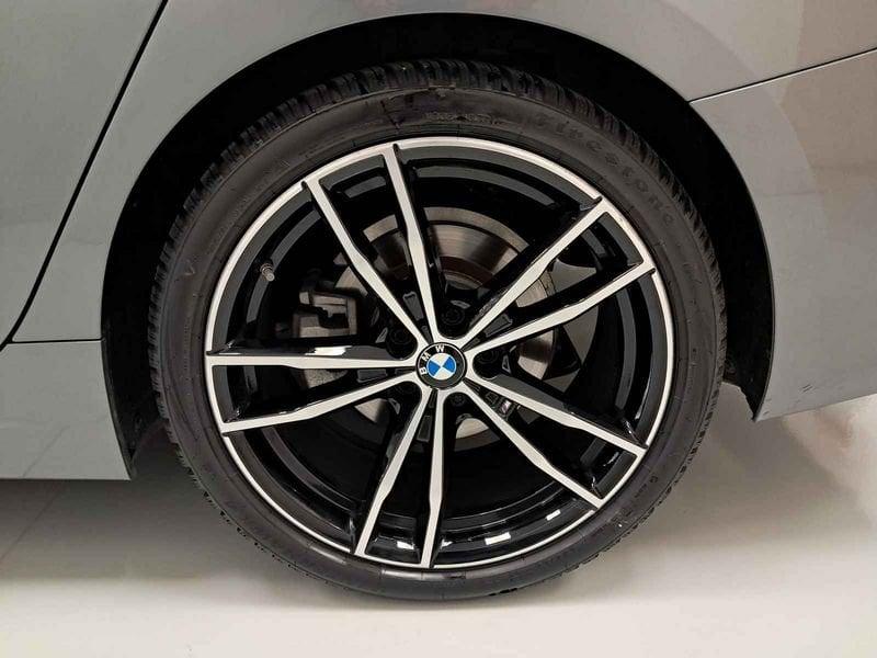 BMW Serie 3 320d mhev 48V xdrive auto