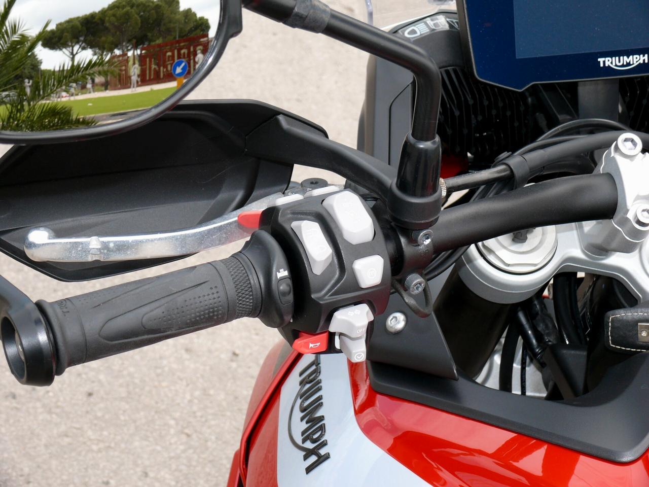 Triumph Tiger 900 GT PRO - (M1321)