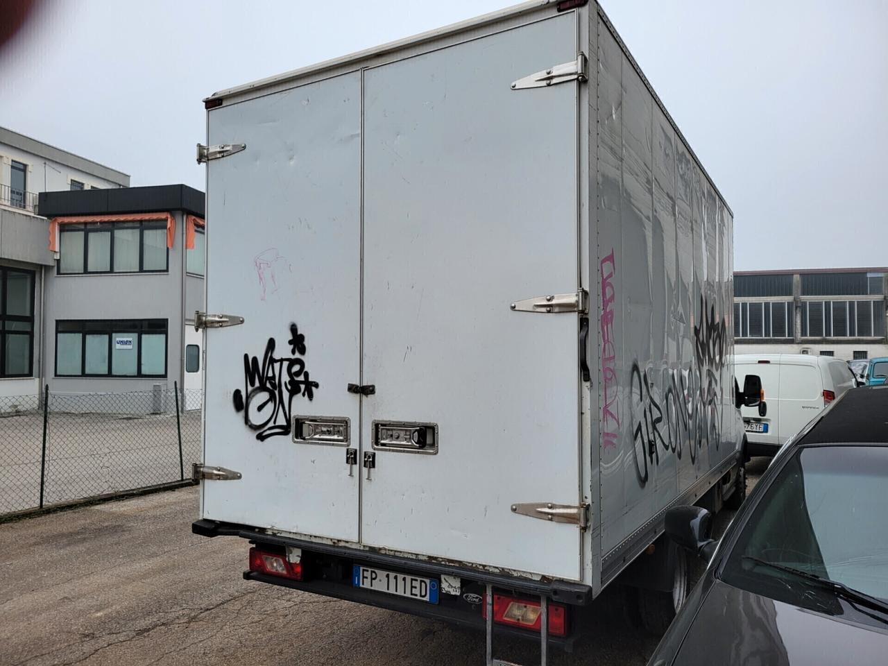 Ford Transit 350 2.0TDCi 130CV