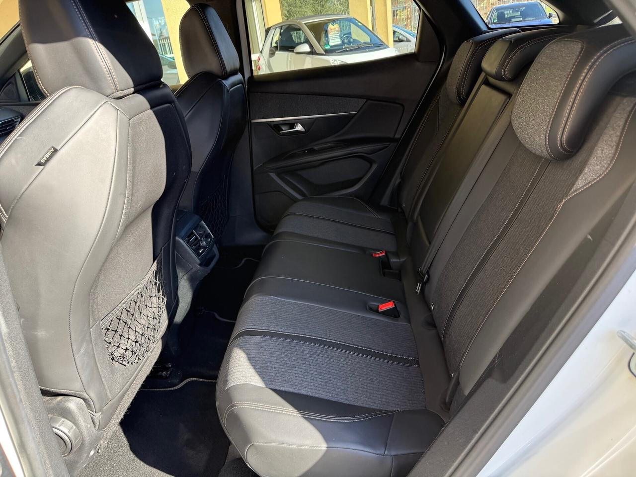 Peugeot 3008 PureTech Turbo 130 S&S GT Line Tagliandi Certificati Distribuzione Fatta