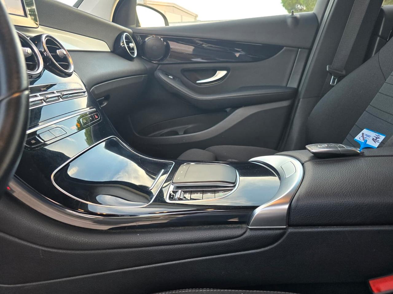 Mercedes-benz GLC 220 d 4Matic Business Extra
