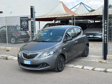 Lancia Ypsilon 1.0 FireFly Hybrid Gold - 2021