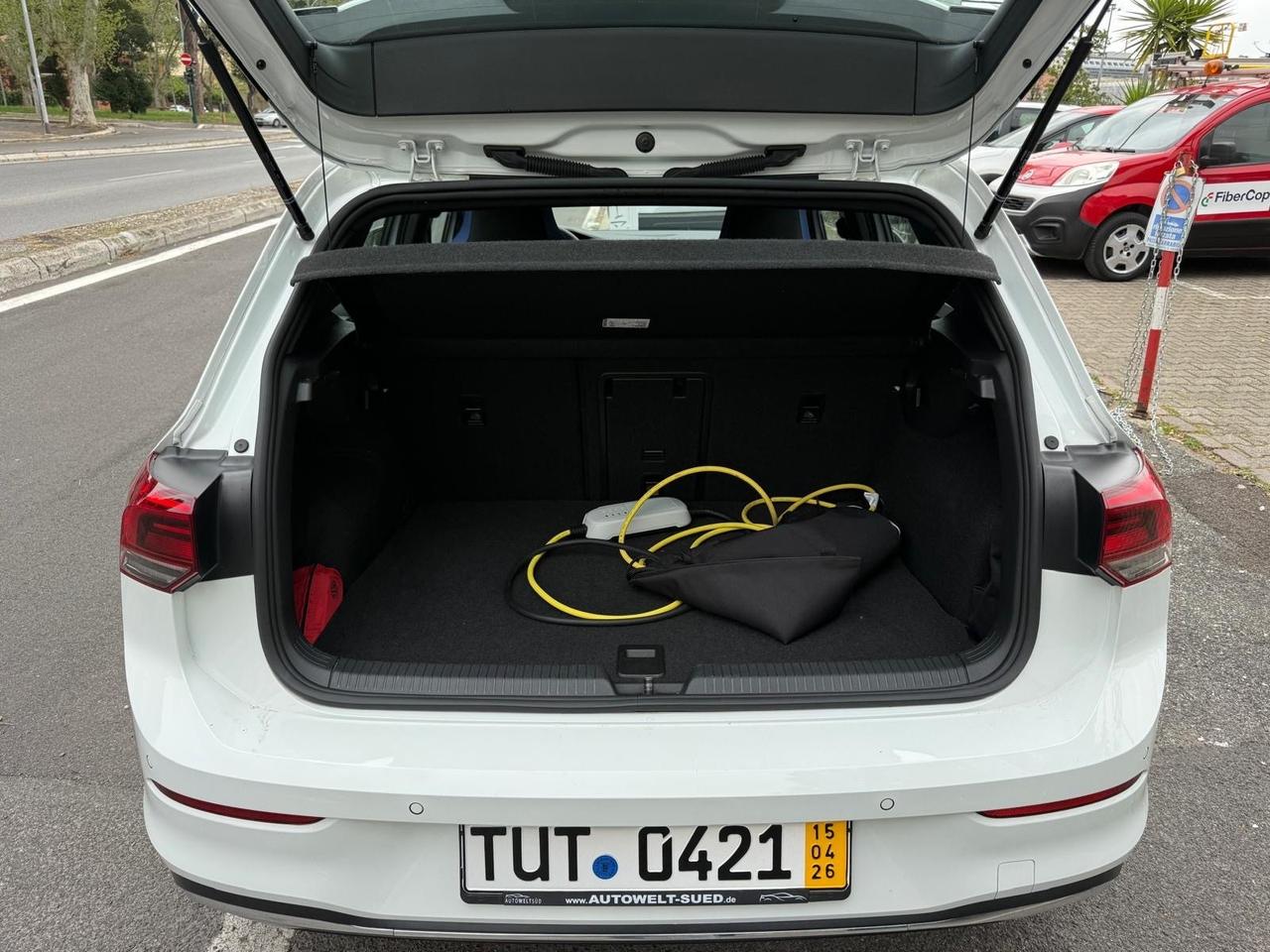 Volkswagen Golf GTE 1.4 TSI eHybrid Navi ACC LED+ Apple DCk