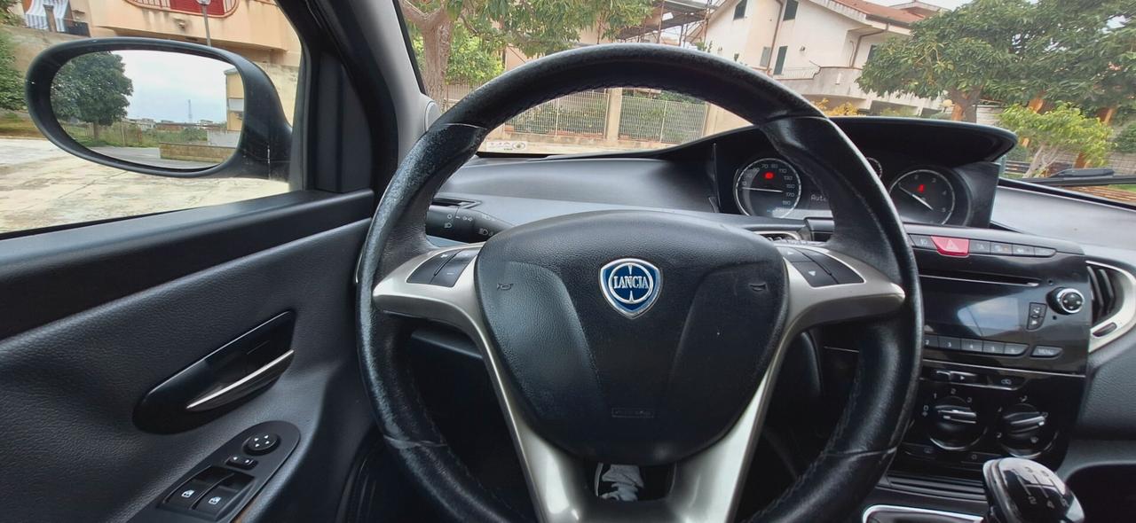 Lancia Ypsilon 1.3 MJT 16V 95 CV 5 porte S&S Gold