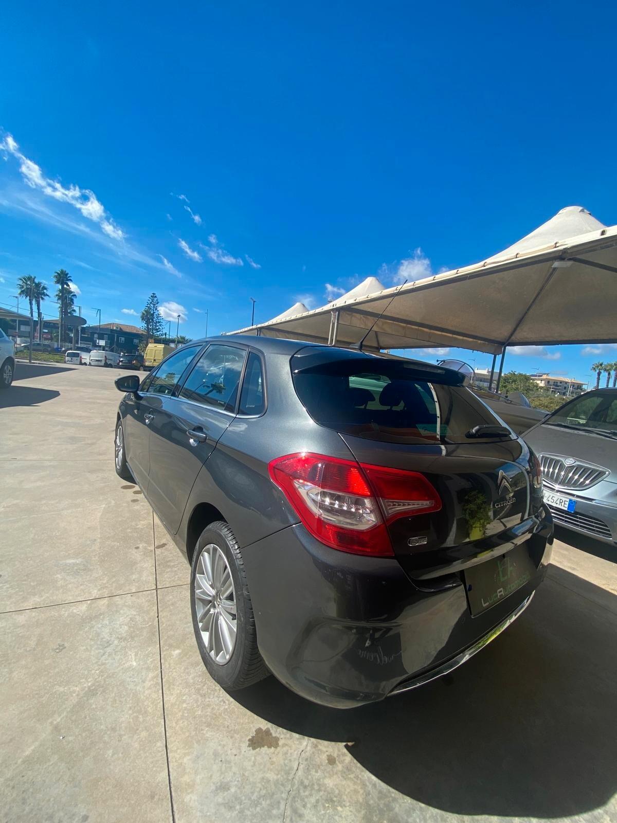 Citroen C4 1.6 e-HDi 2s 112 airdream Exclusive