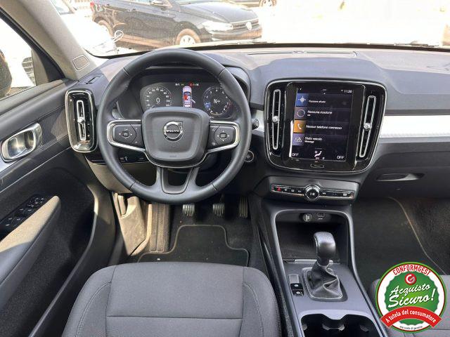 VOLVO XC40 T2 Momentum Pro Navi Led Uniproprietario