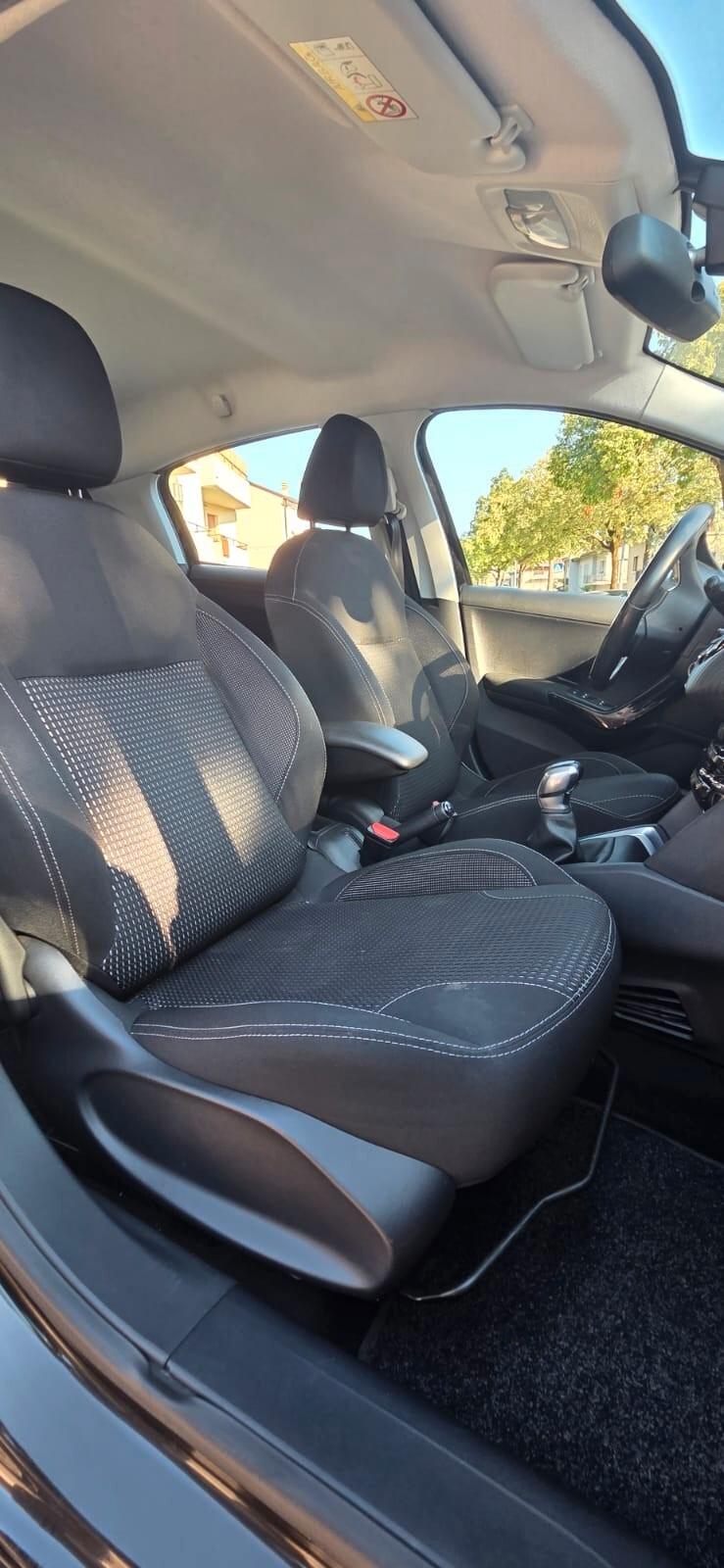 Peugeot 208 BlueHDi 75 S&S 5 porte Active