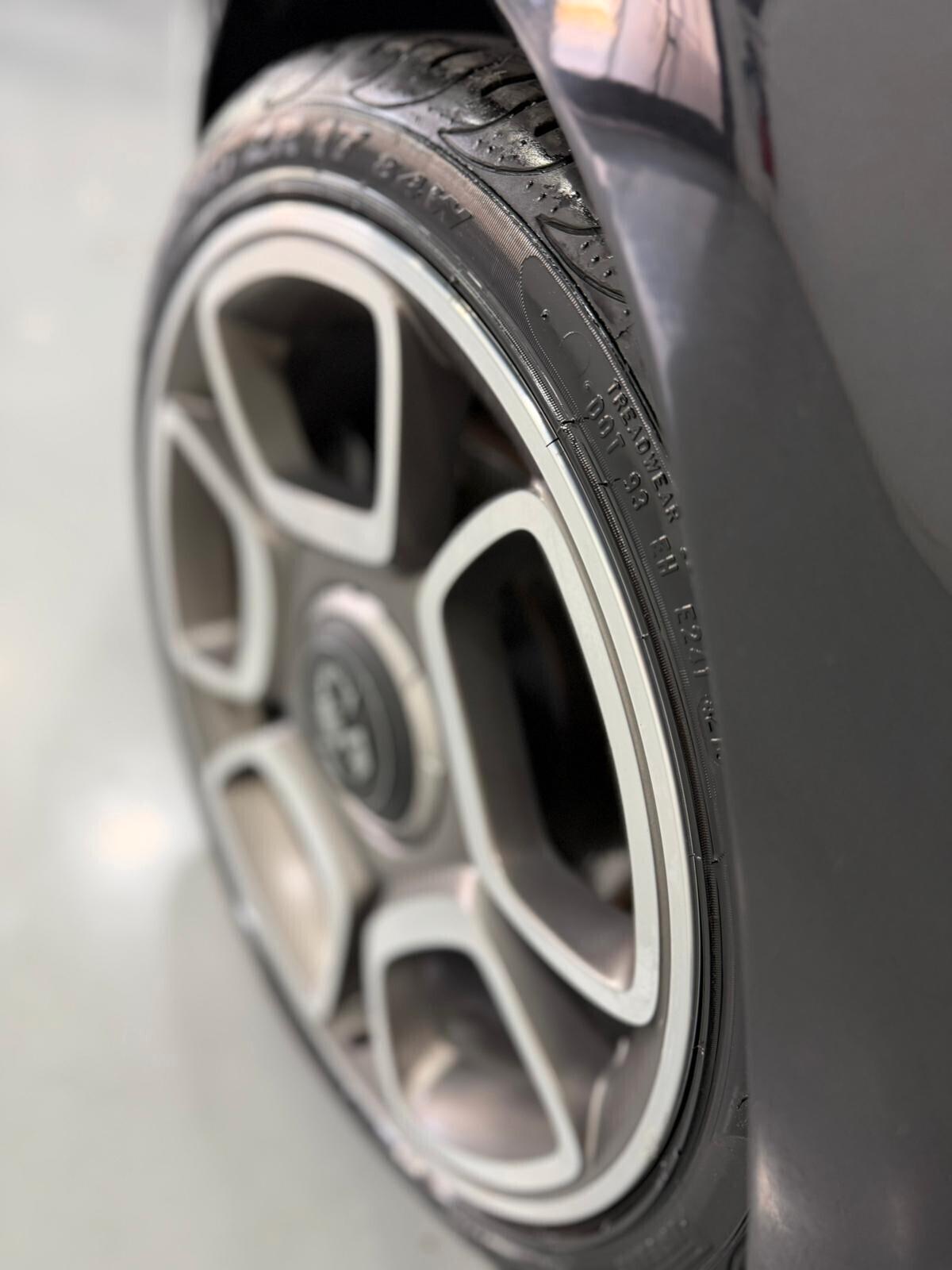 Abarth 595 1.4 Turbo T-Jet 165 CV Turismo