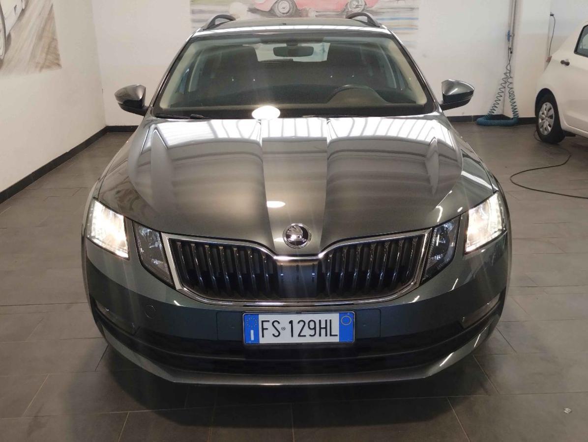 SKODA Octavia Wagon 1.0 TSI Ambition - UNICO-PROPR - APPLE - 8 CERCHI+GOMME GAR.24 mesi