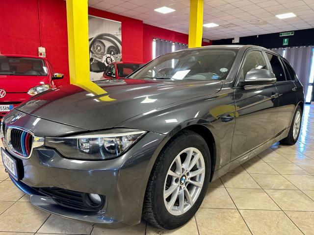 BMW 318 d Touring aut. NAVI - SENSORI - TAGLIANDI