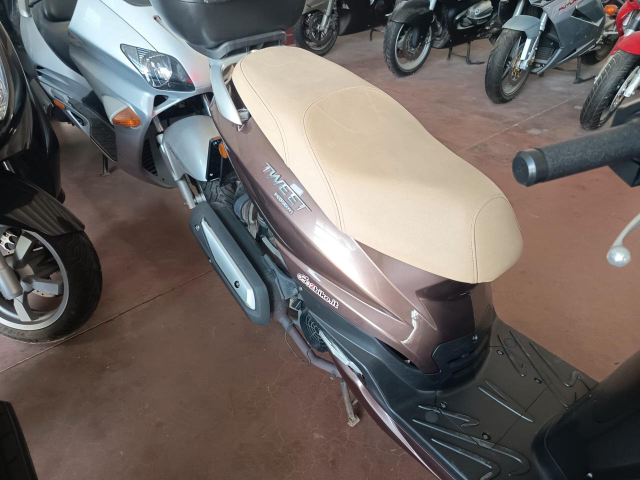 Peugeot Tweet 125