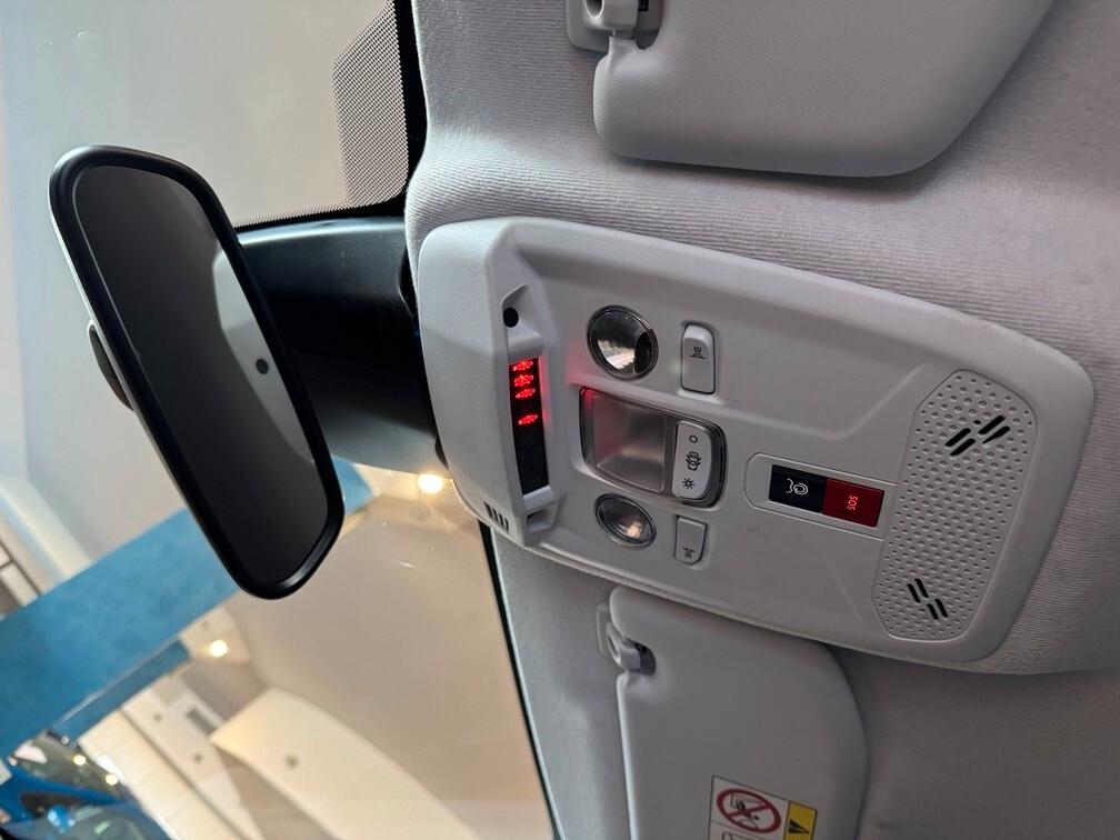 Peugeot 208 1.2 puretech Allure 100cv Led App conn 16" Neopat