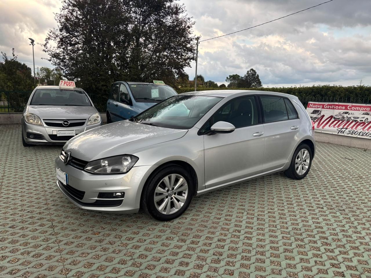 Volkswagen Golf 1.6 TDI DSG-C.AUTOMATICO-2015