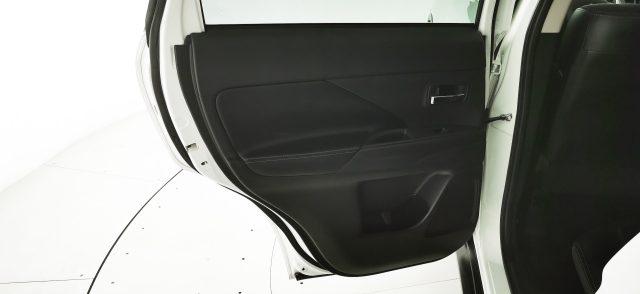 MITSUBISHI Outlander 2.2 DI-D 4WD Instyle 5p.