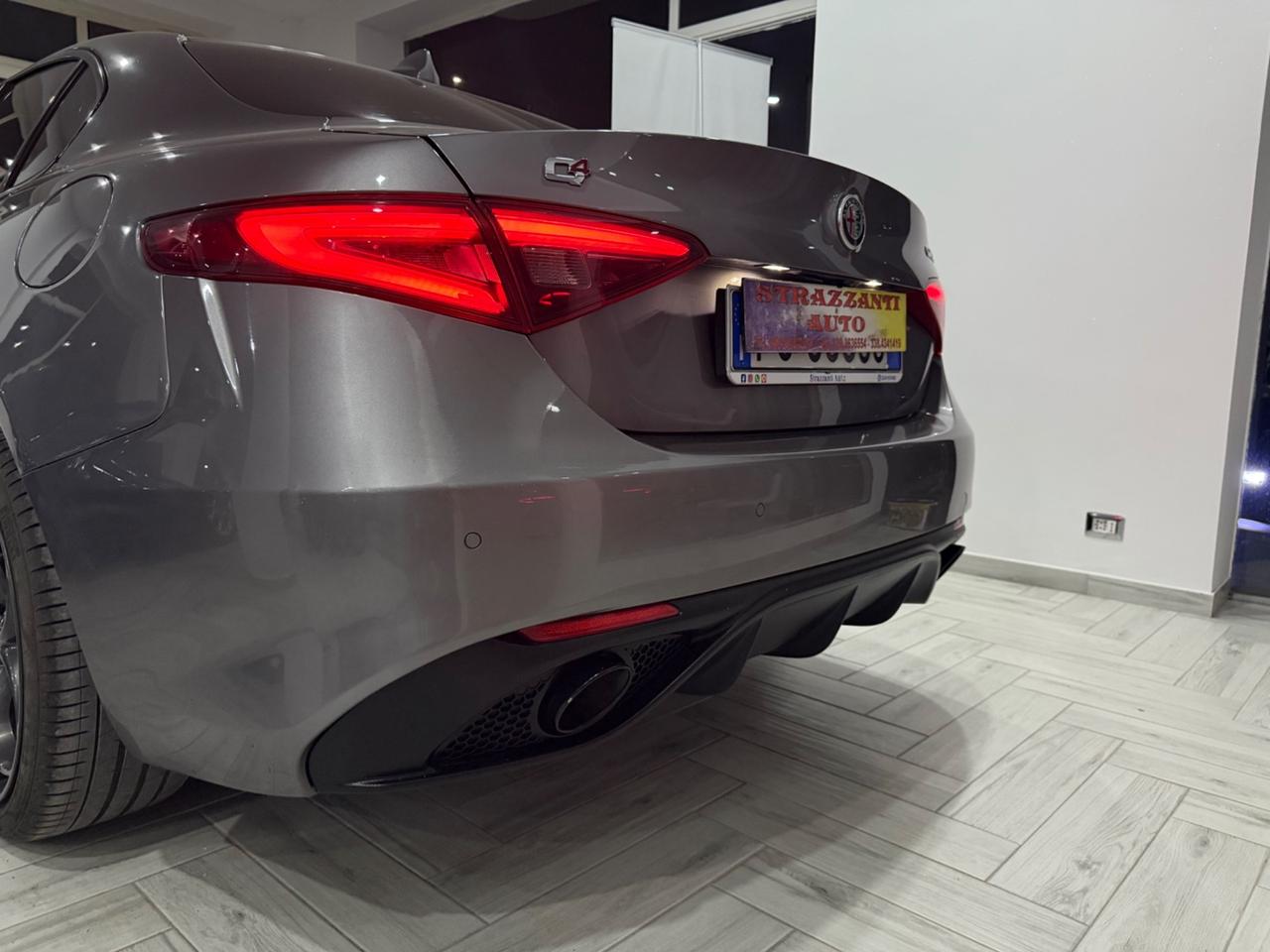 Alfa Romeo Giulia 2.2TurboD210CV Q4 VELOCE IPERFULL2018