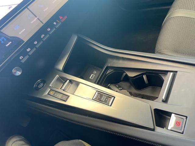 PEUGEOT 308 Blue HDi 130 S&S EAT8 Allure